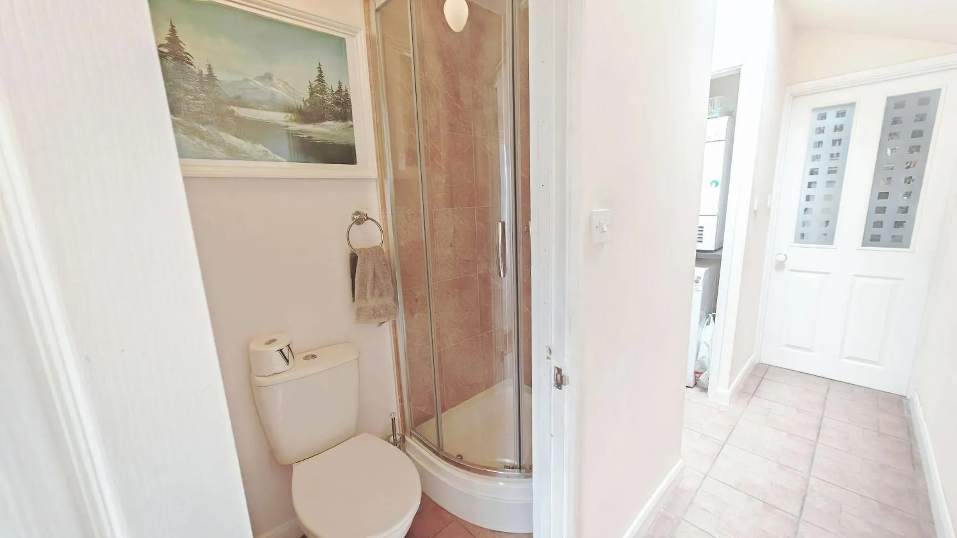 Spacious 3-Bed House - Long Stays - Free Private Parking - Contractor Friendly Exeter 0*,  United Kingdom