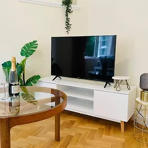 Nomihomes-otis House-free Parking X 2-central -10ppl Exeter